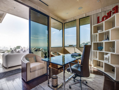 Los Angeles Home 946274
